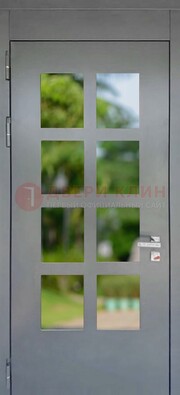 Серая металлическая дверь со стеклом ДС-78